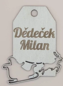 Dřevěná jmenovka na vánoční dárky – 7 cm (sáně)